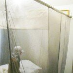 Condamnée à vivre dans une cage de Faraday